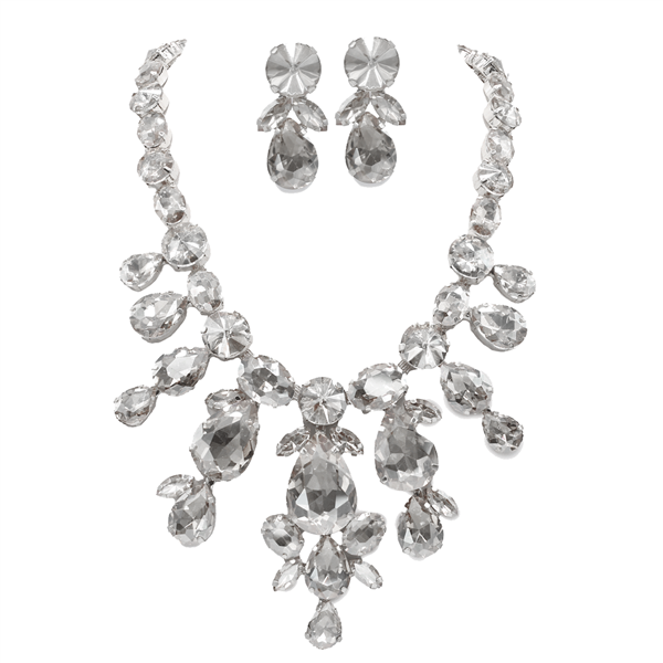 Gorgeous Sparkling Diamond Stones Gold-Toned Stone Cable Chain Necklace Set