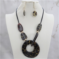 Fashion Leopard Print Acrylic Charms Rope Necklace Set