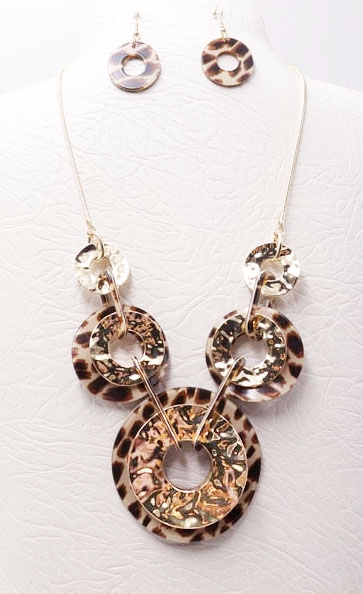 Stylish Lively Wild Acrylic Round Charms Leopard Fish Hook Earrings Gold Toned Necklace Set