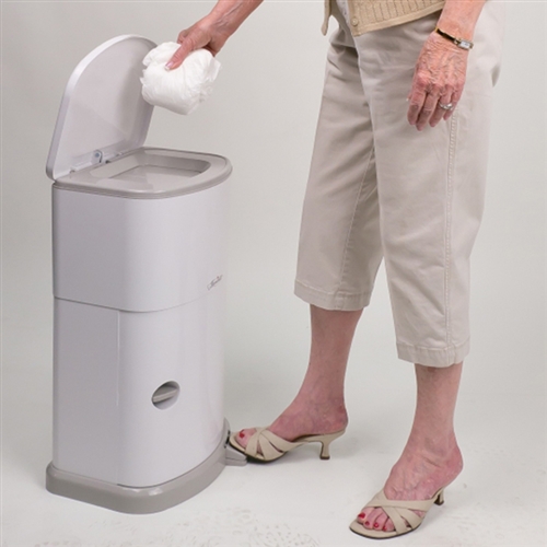 adult-incontinence-diaper-pail-akord-M330DA