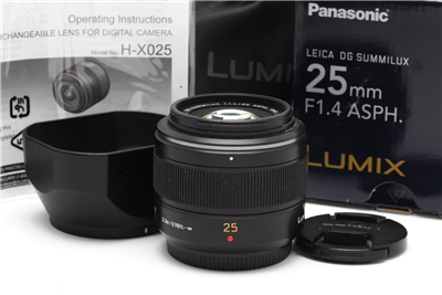 Panasonic Leica DG Summilux 25mm f1.4 ASPH. Lens with Hood, Case, & Box #46278