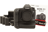 Canon EOS 5D Mark III Digital Camera Body & BG-E11 Grip (6,405 Shots) #51539