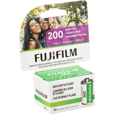 FUJIFILM 200 Color Negative Film (35mm Roll Film, 36 Exposures)