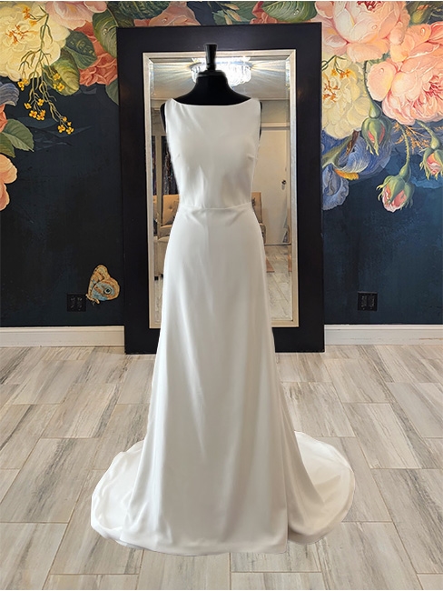 AVERY|Crepe Sheath Boatneck Gown Sheer V Sides  Low Back