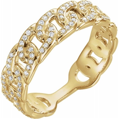 A diamond link ring laden with 0.25 carats of pure diamond shine in 14k gold.