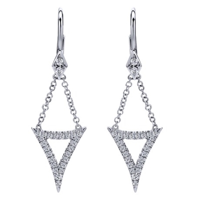 This gracefully hanging 14k white gold diamond chain drop earrings feature over one quarter carat of round diamonds.