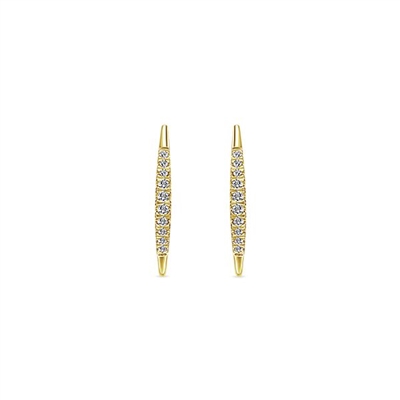 Round brilliant diamonds align in these diamond bar earrings in 14k yellow gold.