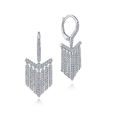 This pair of 14k white gold fringe earrings feature nearly one carat of round brilliant diamonds.