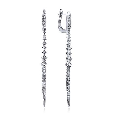 This pair of 14k white gold diamond drop earrings feature one carat of diamond shine.
