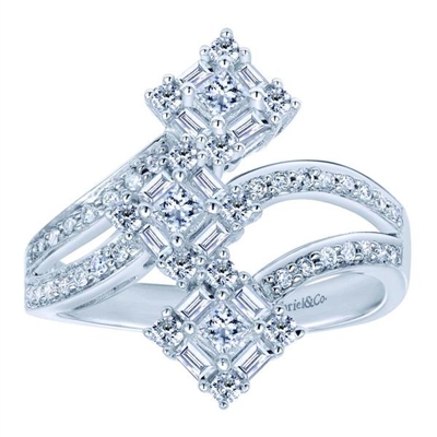 White Gold Victorian Diamond Fashion Ring