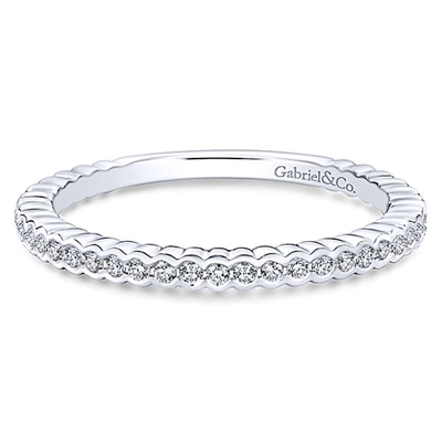 This 14k white gold diamond stackable ring shows off 0.15 carats.