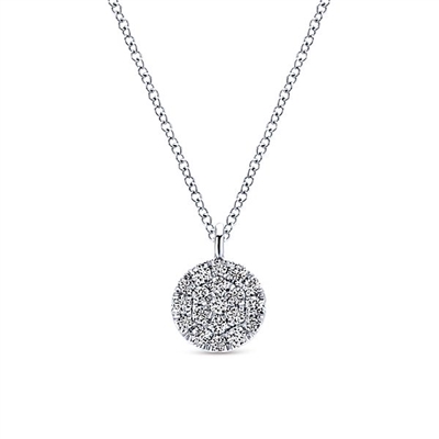 This simple and elegant diamond cluster features round brilliant diamonds in 14k white gold.