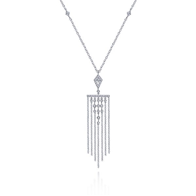 14k white gold and diamonds shine in this chandelier necklace.