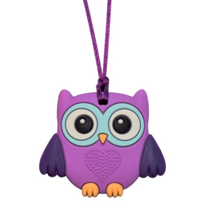 Got Special KIDS|Munchables Baby Owl Chew design features a textured heart on the front and back for added sensory interest. It is suitable for mild-moderate chewers.