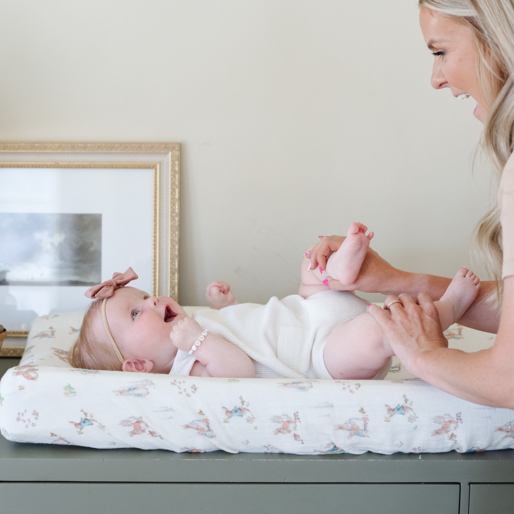 Peter Rabbitâ„¢ Cotton Muslin Changing Cover