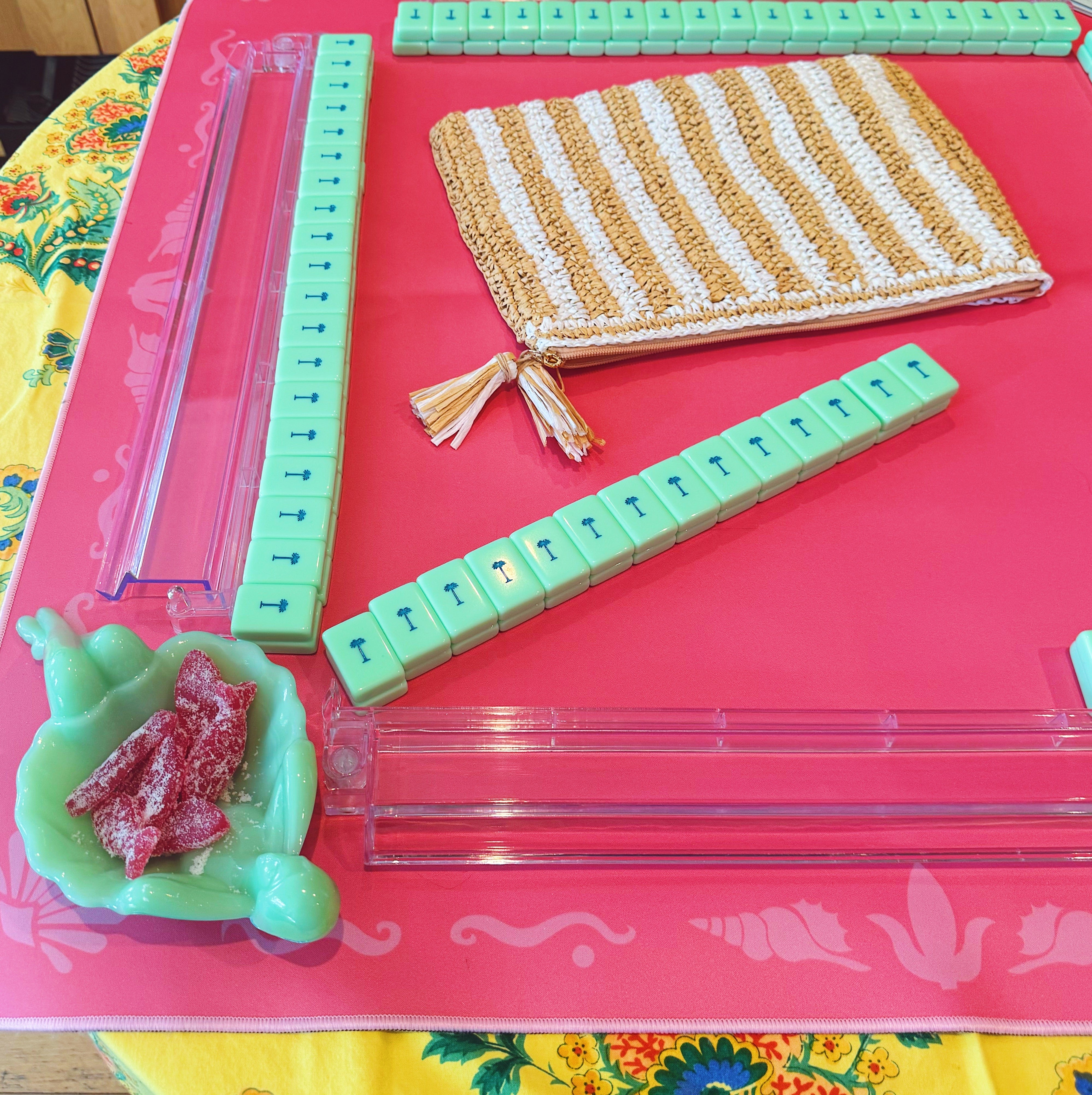 Pink Island Border Mahjong Mat