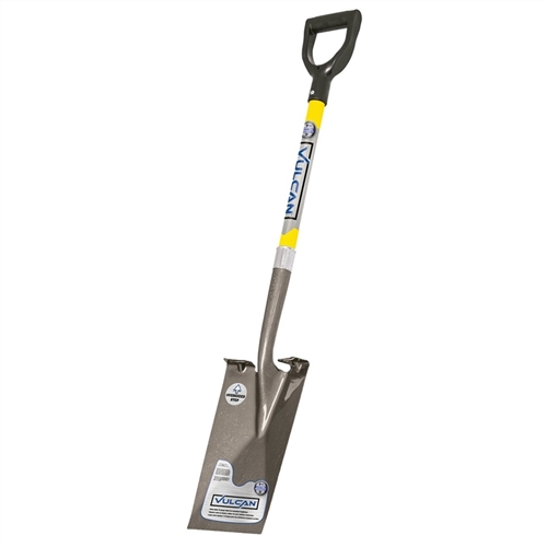 D-Handle Garden Spade w/ Fiberglass Handle