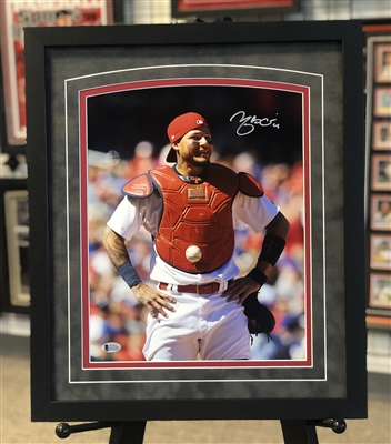 11x14 autograph print of St Louis Cardinals Yadier Molina â€œThe ball incidentâ€