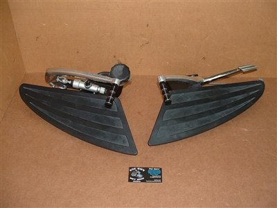 Victory Cross Country Drivers Floorboard Set -Heel Shifter & Peg Upgrades