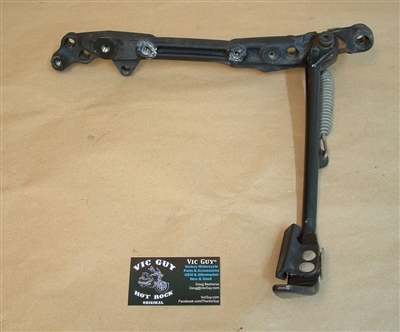 11-17 Victory Cross Country LH Frame Cradle & Kickstand