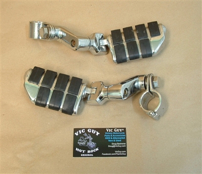 Kuryakyn Longhorn Offset Highway Pegs - Chrome