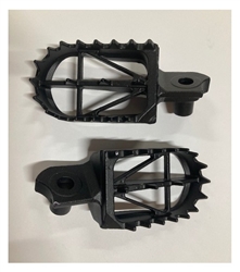 SUZUKI RMZ250 2010-2024 WIDE FOOT PEGS BY ZETA