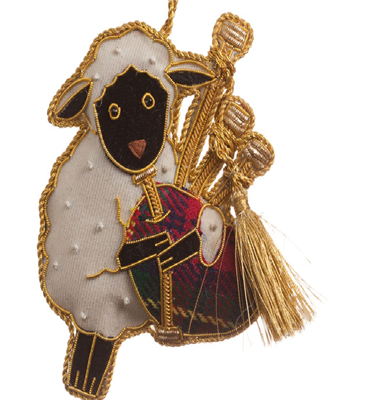Heilan' Sheep  with pipes