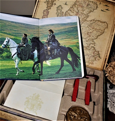 Outlander Deluxe Stationery Set
