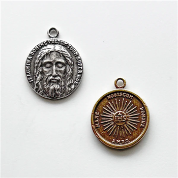 Holy Face of Jesus - 2 Sided Devotional Medal