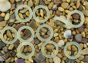 5 x Beach Sea Glass 27mm Bottle-Neck Style Rings - Coke-Cola Bottle Pale Green