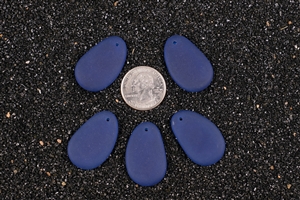 5 x Beach Sea Glass Pebble Pendant Beads 33x20mm - Cobalt Blue