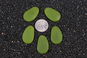 5 x Beach Sea Glass Pebble Pendant Beads 33x20mm - Lime Green