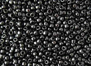 6/0 Toho Japanese Seed Beads - Hematite Metallic #81