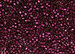 6/0 Toho Japanese Seed Beads - Dark Fuchsia Silver Lined Square Hole #2226SH