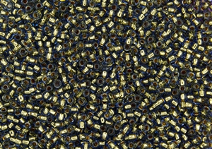 8/0 Toho Japanese Seed Beads - 24K Gold Lined Sky Blue #757