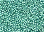 8/0 Toho Japanese Seed Beads - Aqua Transparent Mint Lined #954