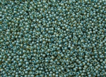 11/0 Toho Japanese Seed Beads - Turquoise Lined Transparent Topaz #953