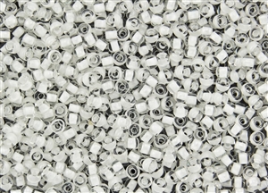 11/0 Toho Japanese Seed Beads - White Lined Crystal Transparent #981