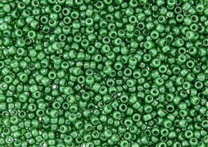 11/0 Toho Japanese Seed Beads - Hybrid ColorTrends Milky Kale #YPS0028