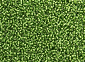 15/0 Toho Japanese Seed Beads - Kelly Green Silver Lined Matte #27F