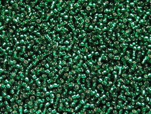 15/0 Toho Japanese Seed Beads - Emerald Silver Lined #36