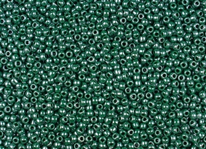 15/0 Toho Japanese Seed Beads - Fern Green Opaque Luster #130H