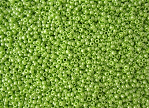 15/0 Toho Japanese Seed Beads - Light Green Opaque Luster #131