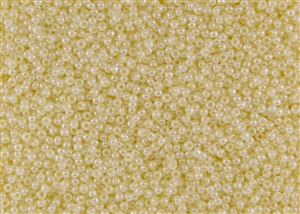 15/0 Toho Japanese Seed Beads - Cream Custard Ceylon Pearl #901