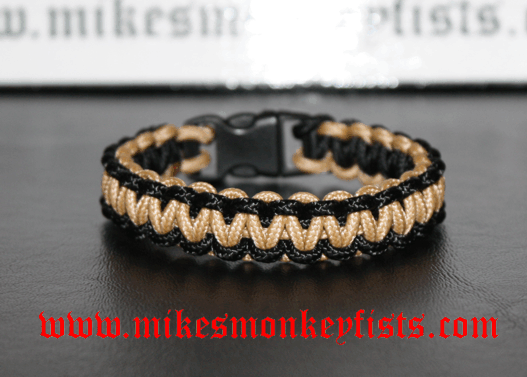 Paracord Bracelet made with 275 type paracord