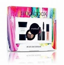 Smashbox 4 Pc Best Sellers Set Photo Finish Foundation Primer, Lip Gloss, Mascara and 3 Color Eye Shadow
