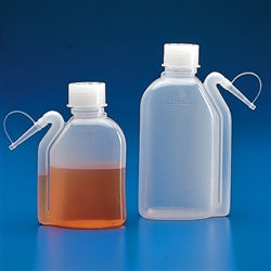 Wash Bottle with Integrated Spout, LDPE 250mL, 10/pk