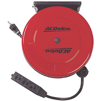 3 Outlet Extendable Cord Reel