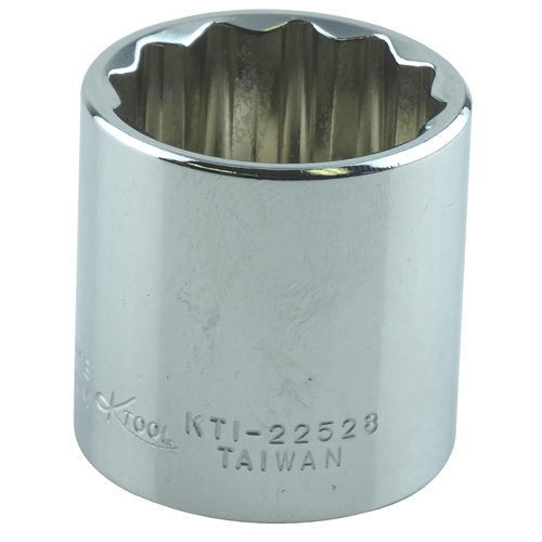 7/8â€ x 3/8â€ Drive 12-Point Fractional SAE Chrome Standard Socket (EA)