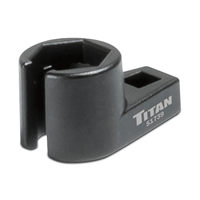 TitanÂ® Offset oxygen sensor socket